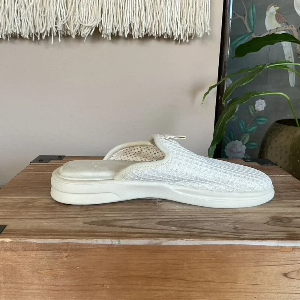 Museum of Peace & Quiet x Lusso Cloud Pelli Bone/Off White Slipper Mules Size 8